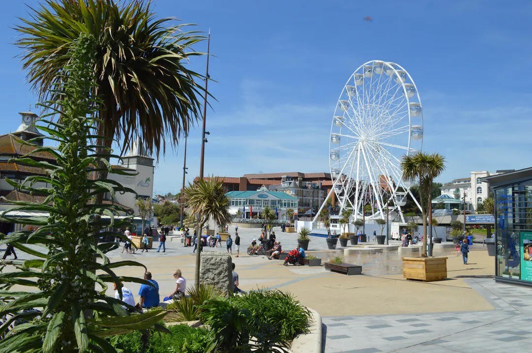 Delightful 1-Bed Studio; Free Parking & Near Beach