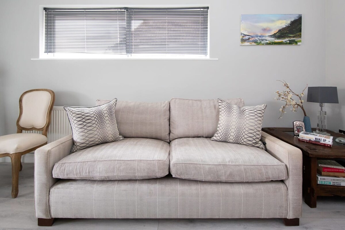 Ultra comfortable sofa in the main living room