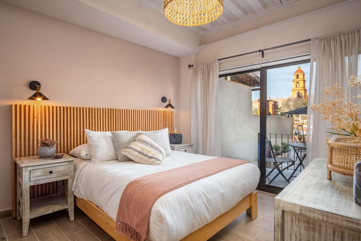 El Presidente, 2BR Apt w/ Patio in Centro — San Miguel de Allende, Guanajuato — vacation rental