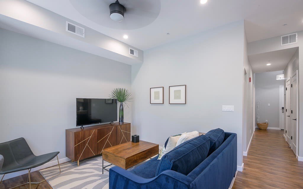 Sojourn on 17th | Pets Welcome | #201 3