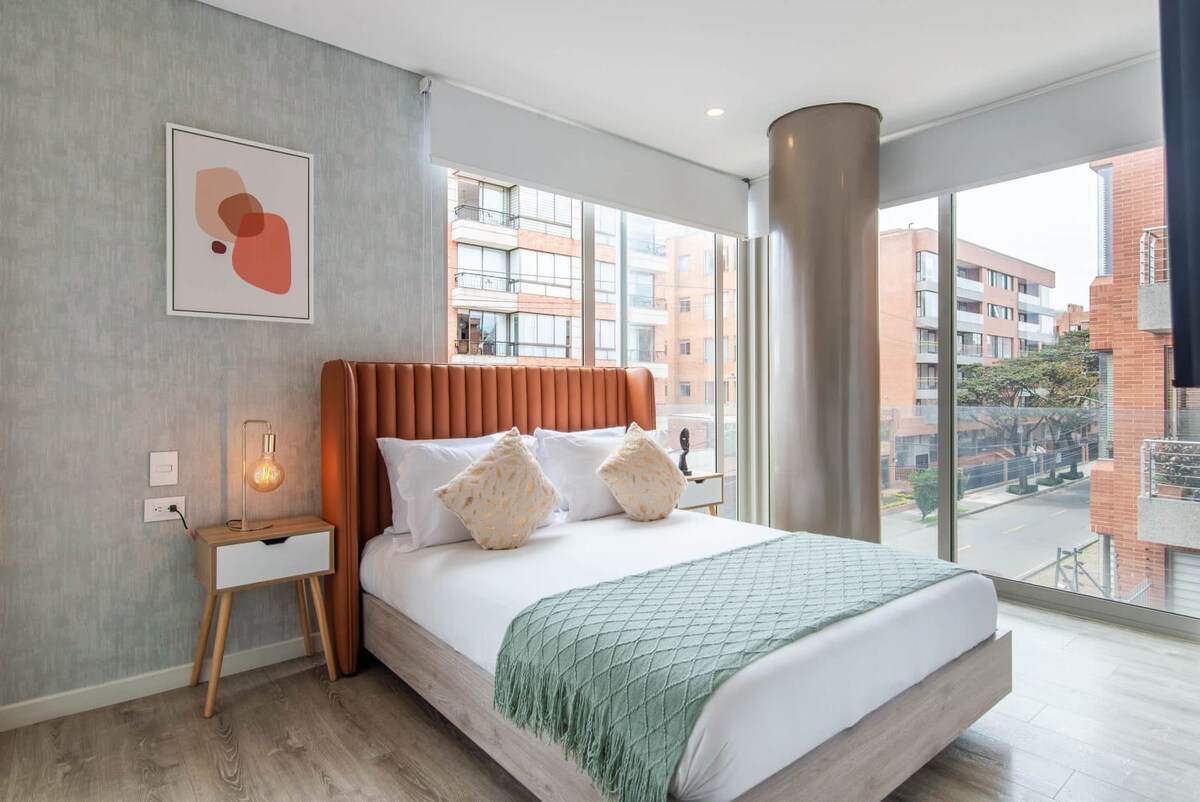 Cloud9 | Financial and Tourism Sector | The Barite interior 5