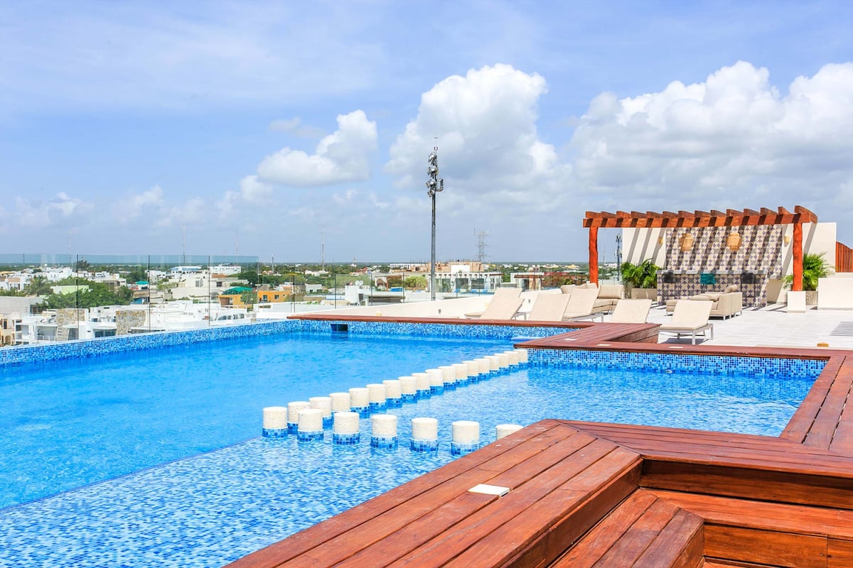 Rooftop Pool, Balcony, Security and Near 5th Ave — Playa del Carmen, Quintana Roo — vacation rental