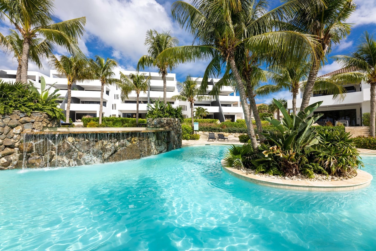 Blue Bay | The Reef | Terrace