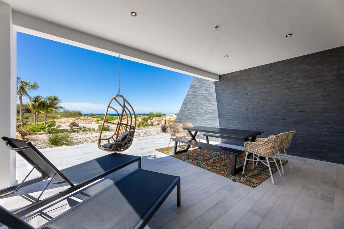 Blue Bay | The Reef | Terrace 3