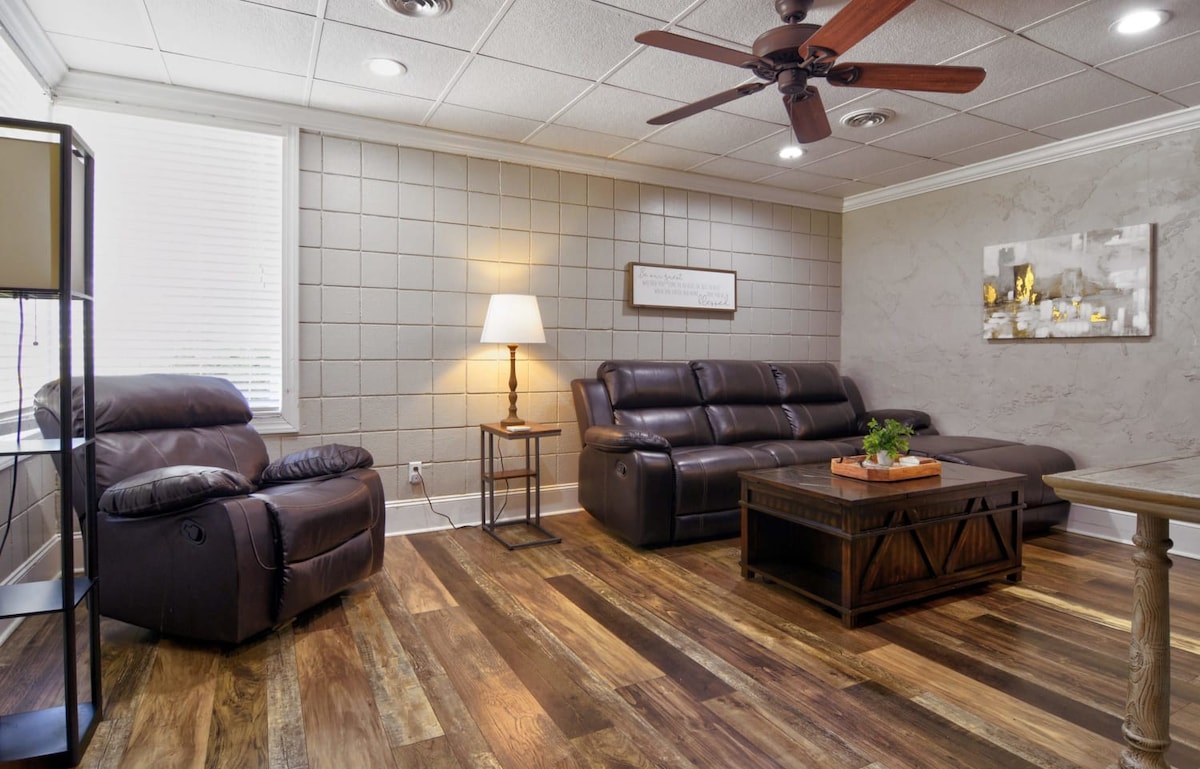 Comfortable Cottage on the Blue Mile - Close to GSU! — Statesboro, GA — vacation rental