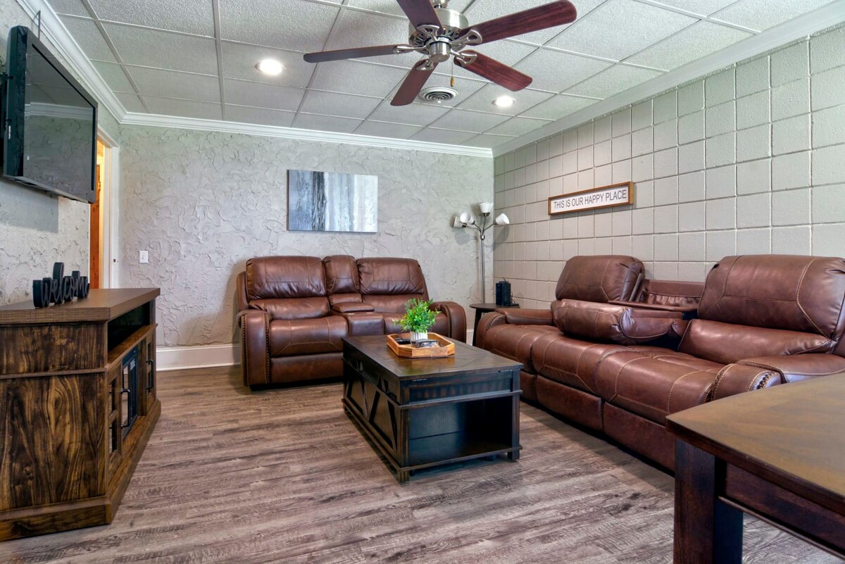 Amazing Cottage -Located on Blue Mile-Close to GSU 2