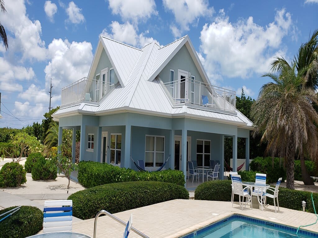 Luxury 3bd Beach View, # 3 Blue, Stunning Views — North Side, Grand Cayman — vacation rental