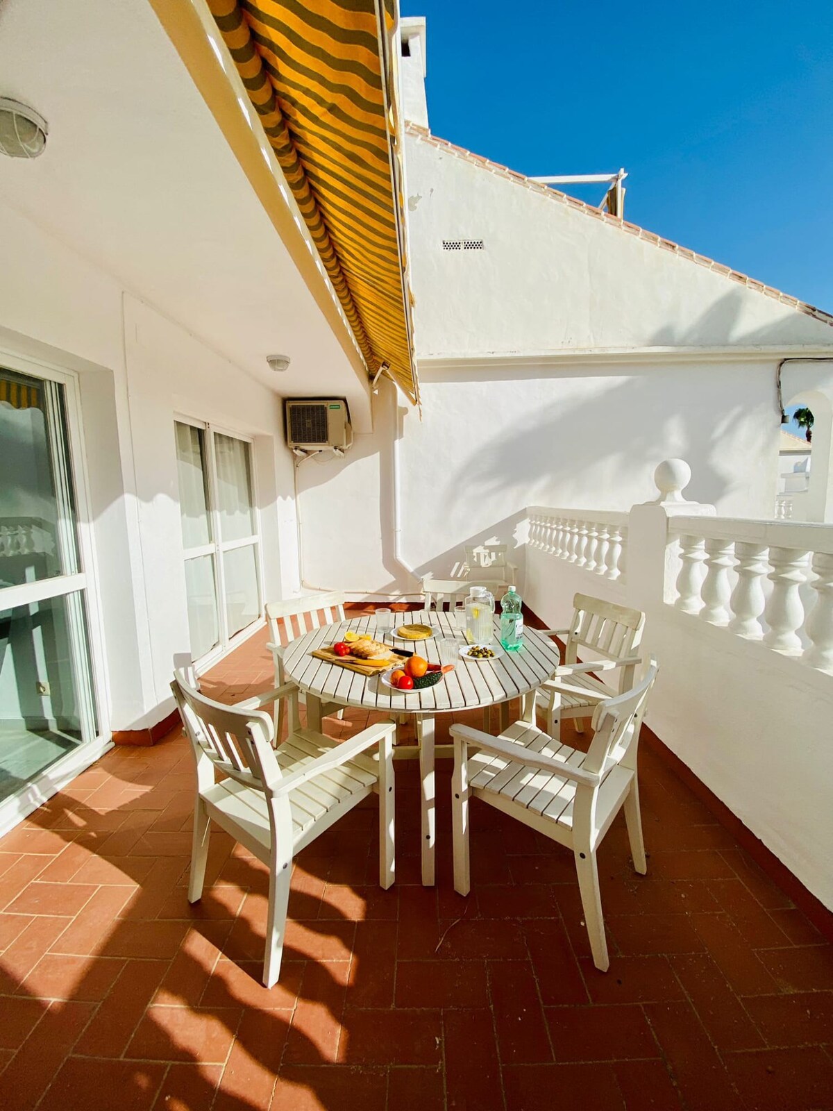 SHR016 Apartamento con piscina en Las Rosas de Capistrano — Nerja, Andalucía — vacation rental