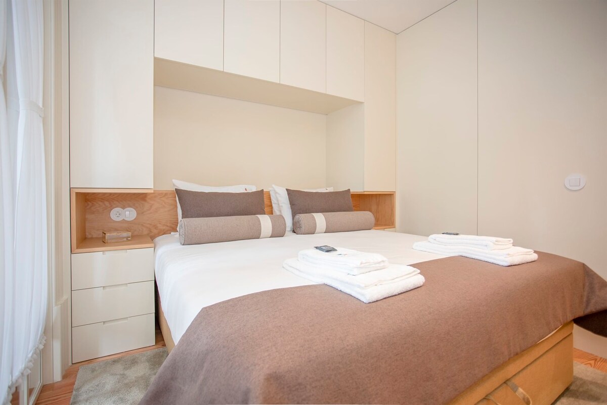 Liiiving in Porto - Cedofeita Charming Apartment β Porto, Porto β vacation rental