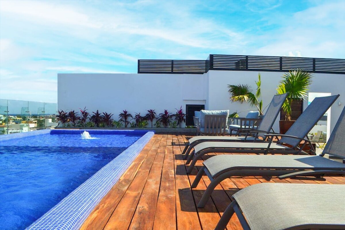 5 Blocks to Beach | Icono Oceanview Pool & Hot Tub — Playa del Carmen, Quintana Roo — vacation rental