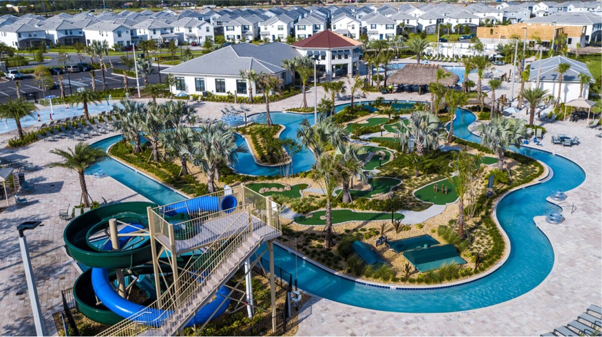 Splash Park: The resort-style splash park features a lazy river, water slides and splash pad for endless fun