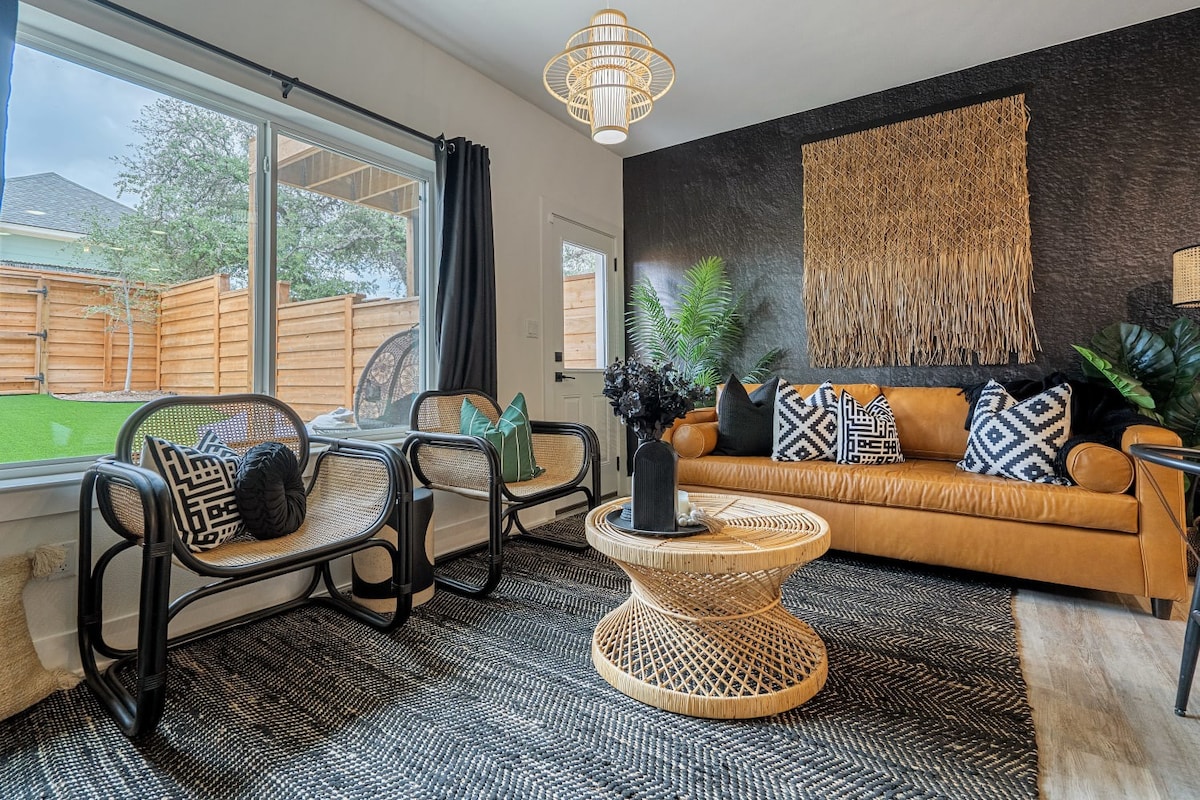 Black Sands | 3 Bedroom | Games Room & BBQ — Lago Vista, TX — vacation rental