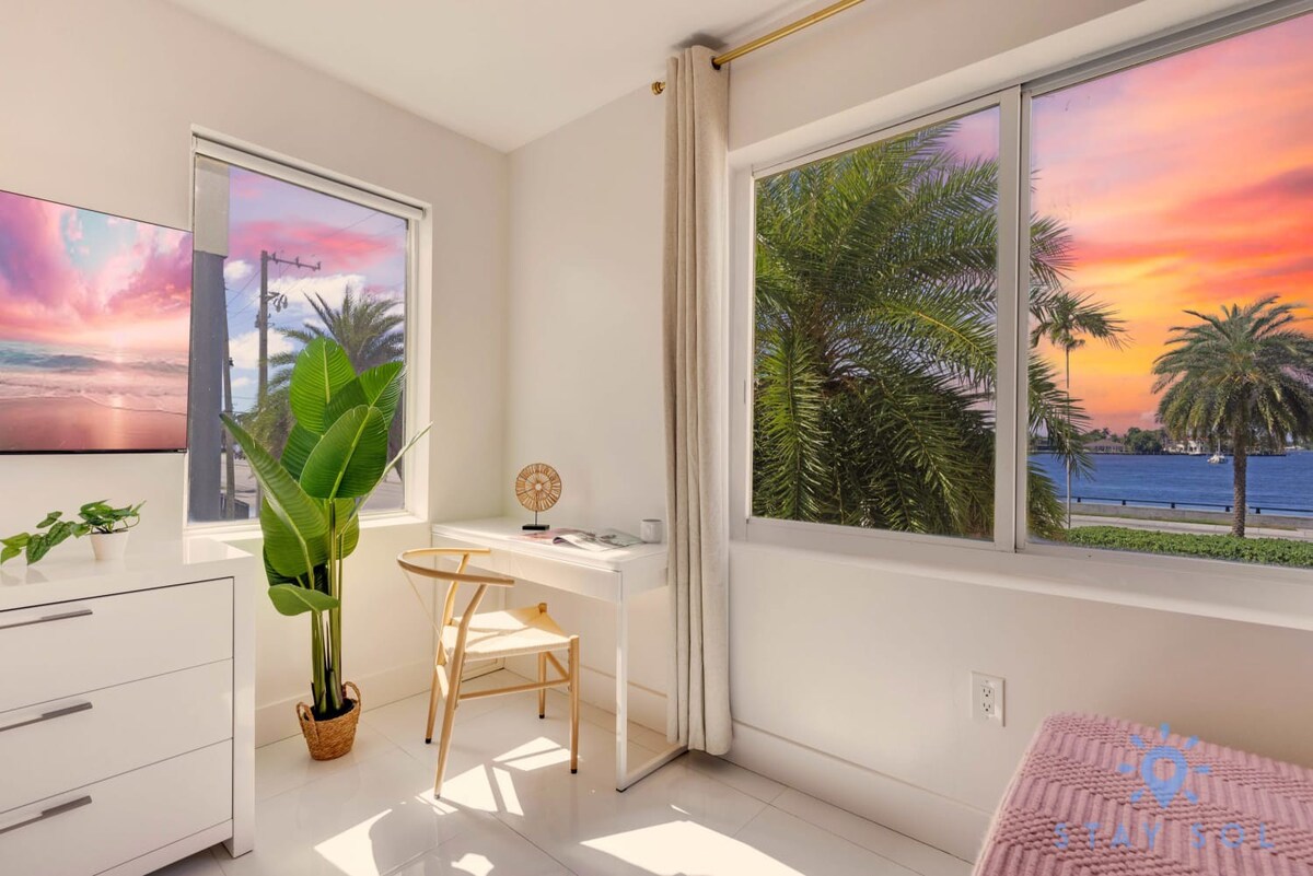 2BR Loft with Views  | Step To Beach — Hollywood, FL — vacation rental