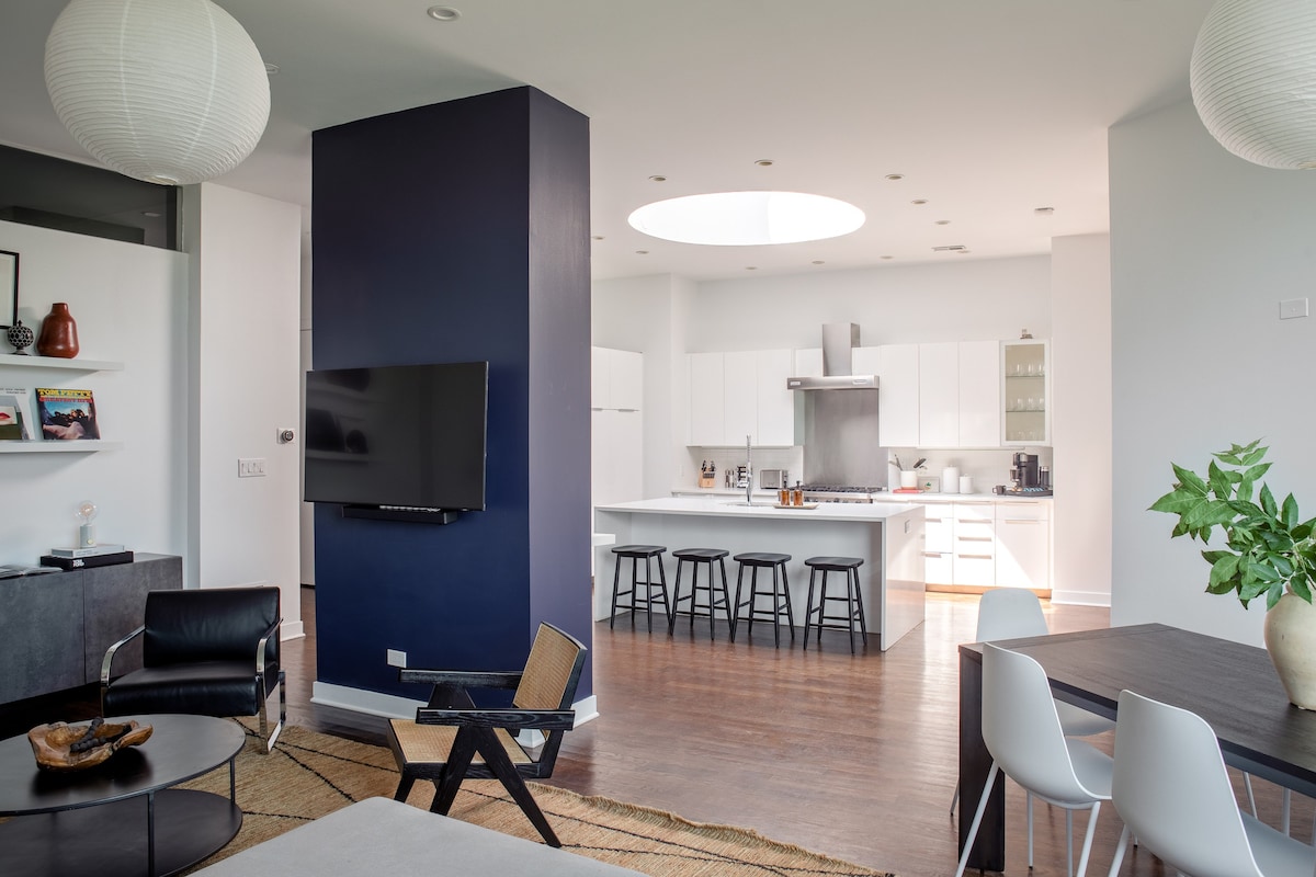 Luxury Penthouse Loft - Heart of Fulton Market — Chicago, IL — vacation rental