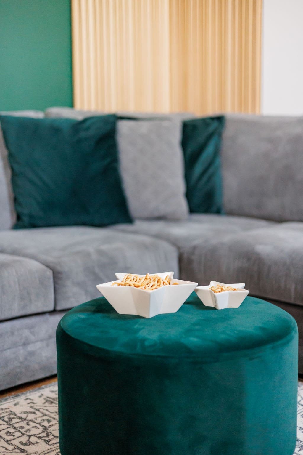 Wholesome Family 3-Bed, 2-Bath Apt; Free Gym & PKG