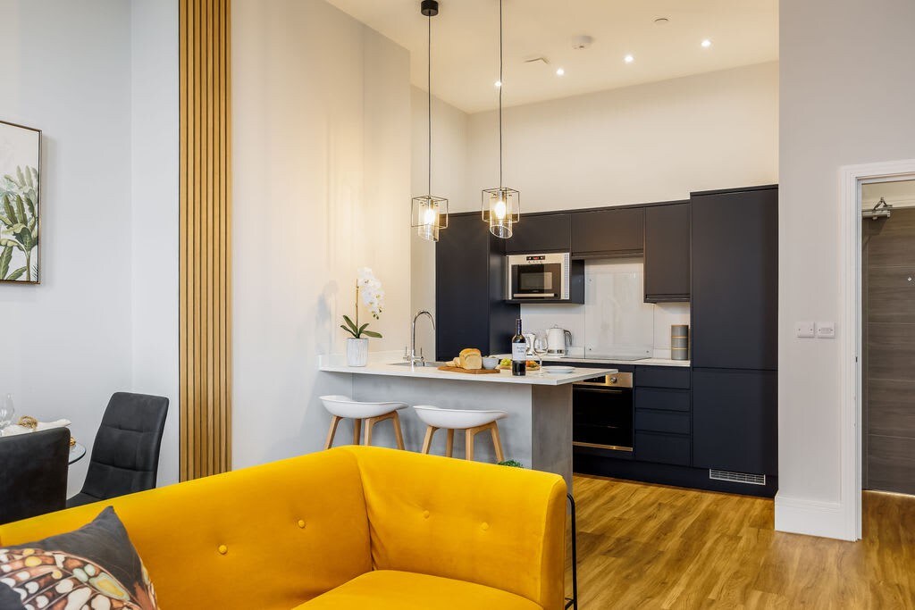 Classy, Coastal 1-Bed Apt w/ Free Gym & Wi-Fi