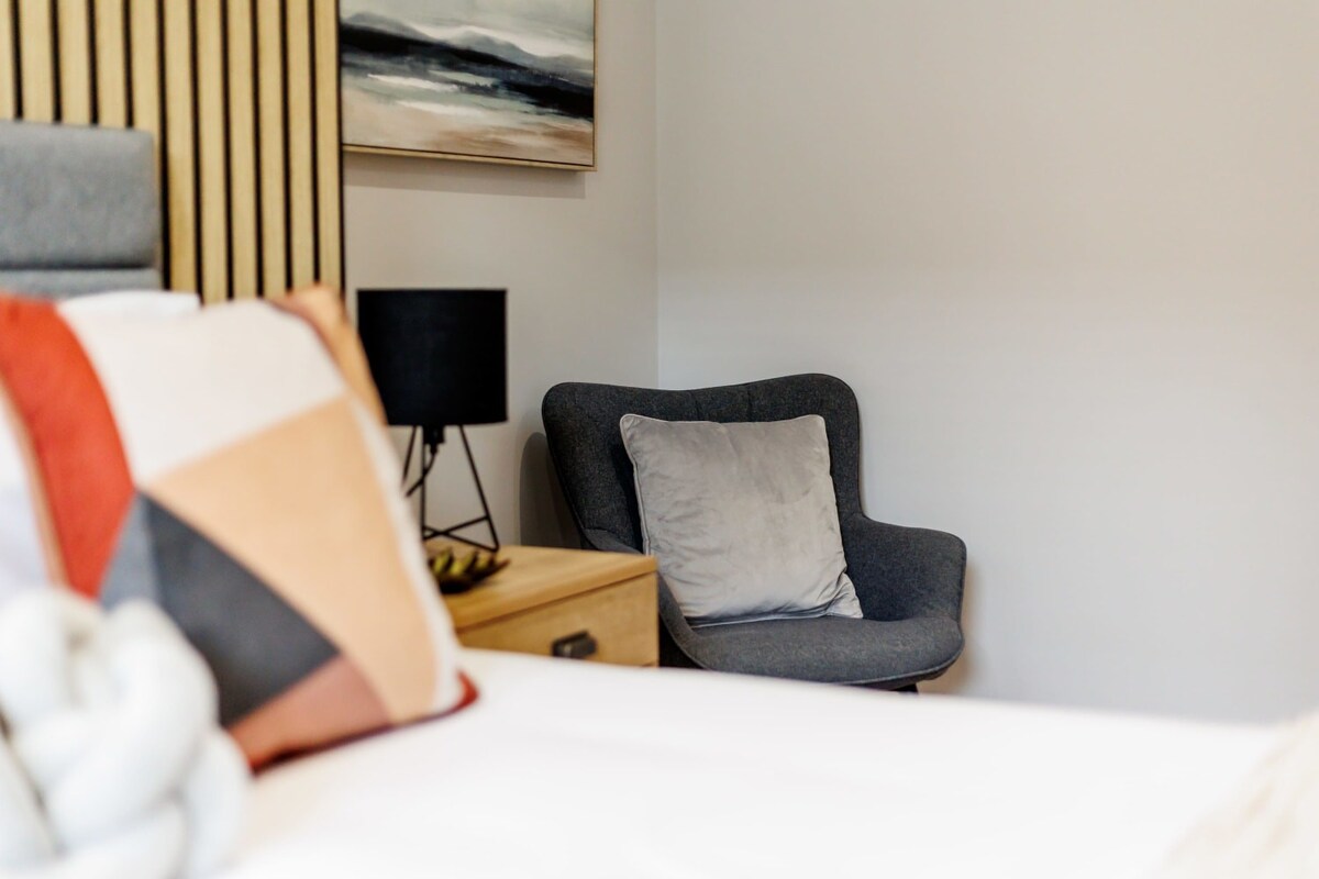 Private Garden Apt, w/ Free Gym, Parking & Wi-Fi