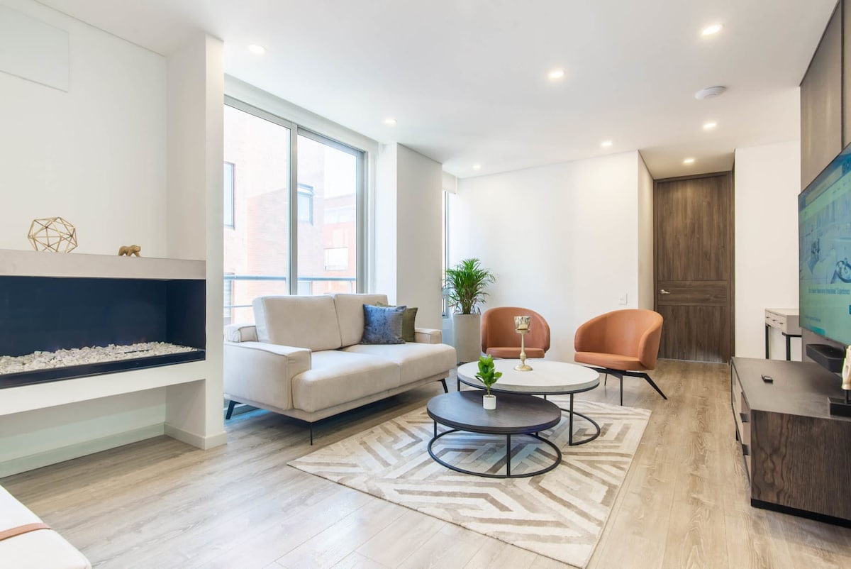 Cloud9 | Fully furnished @Santa Barbara  | The Topaz interior 2