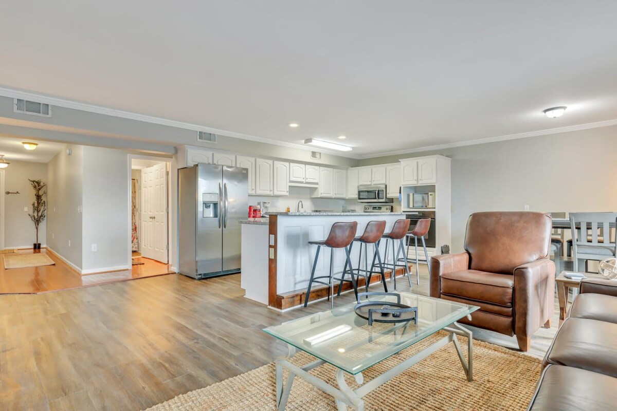 Eagle's Nest - Spacious Loft Downtown - Near GSU! 5