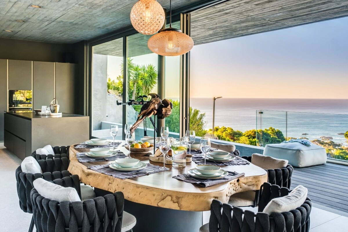 Magnificent Camps Bay Apartment Villa Mirto 10