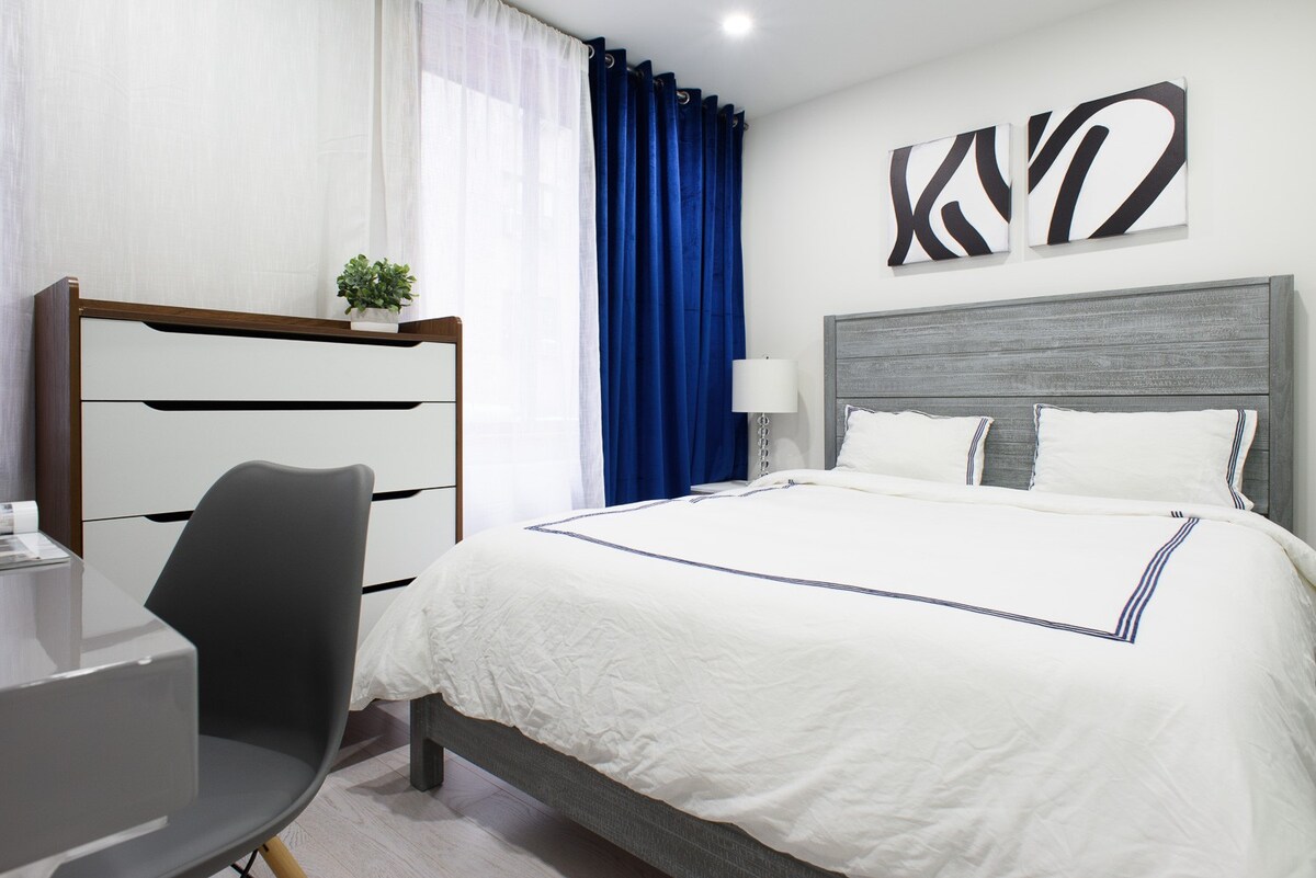 75-1B Prime Upper East W/D Elevator 3