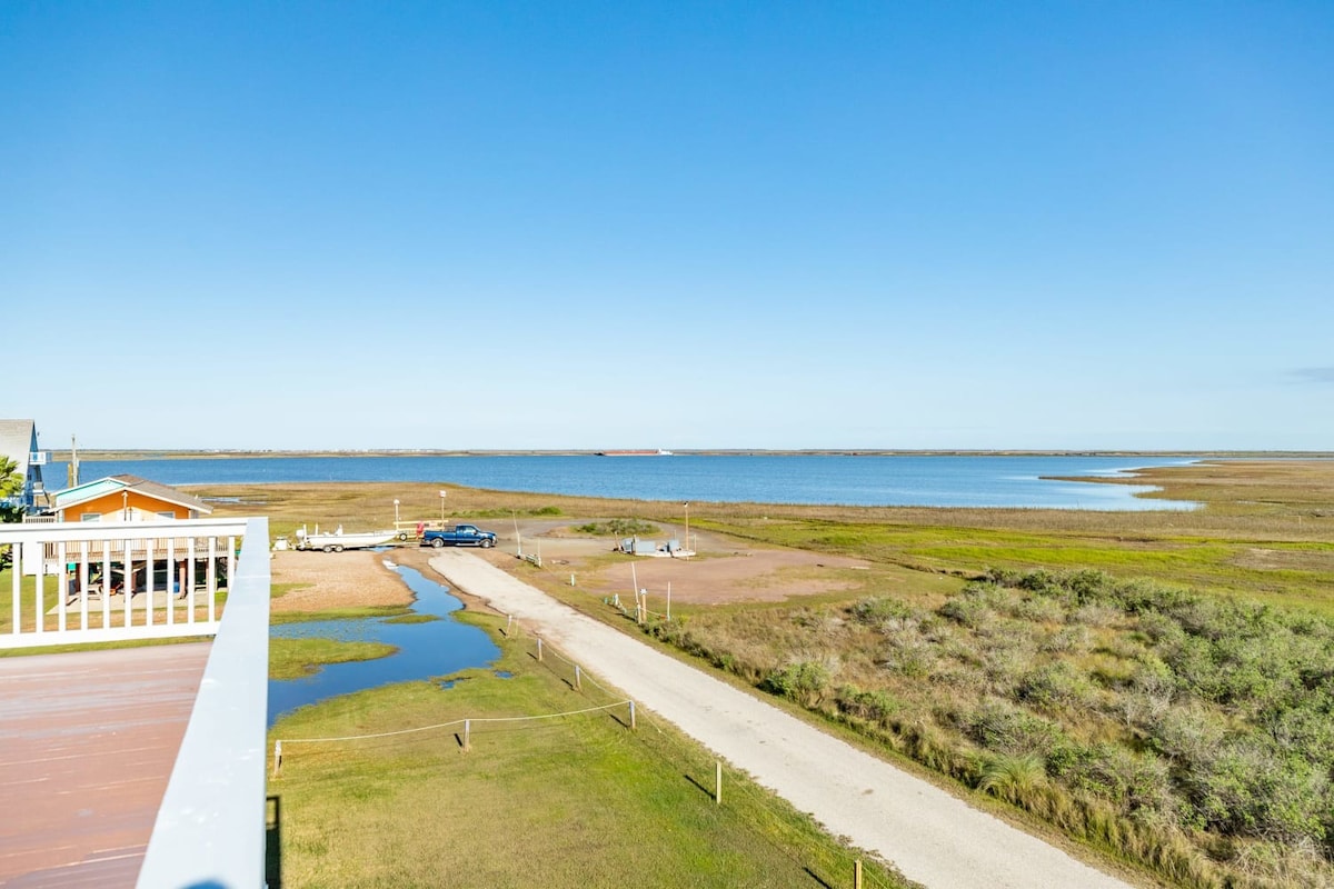 Sandyland Shores Screened Porch Intracoastal Sea Views | Photo 2