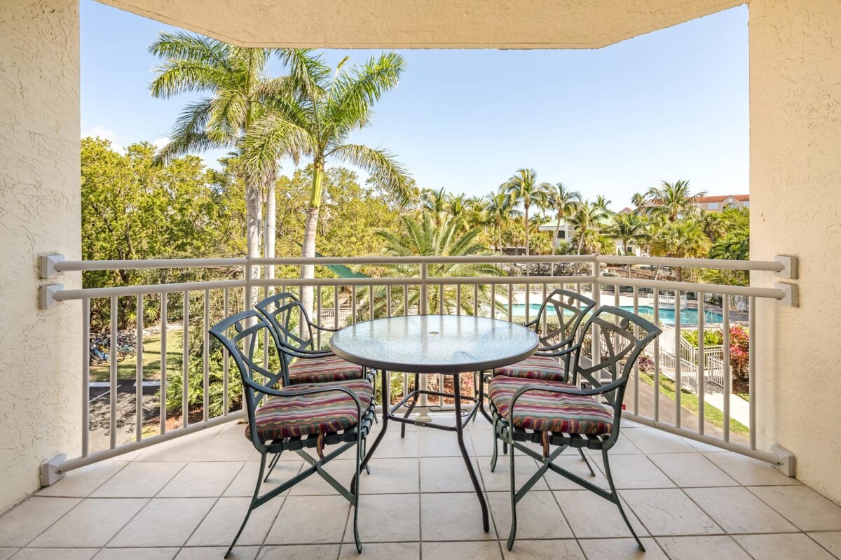 The Grenada at Sunrise Suites - Shared Pool — Key West, FL — vacation rental