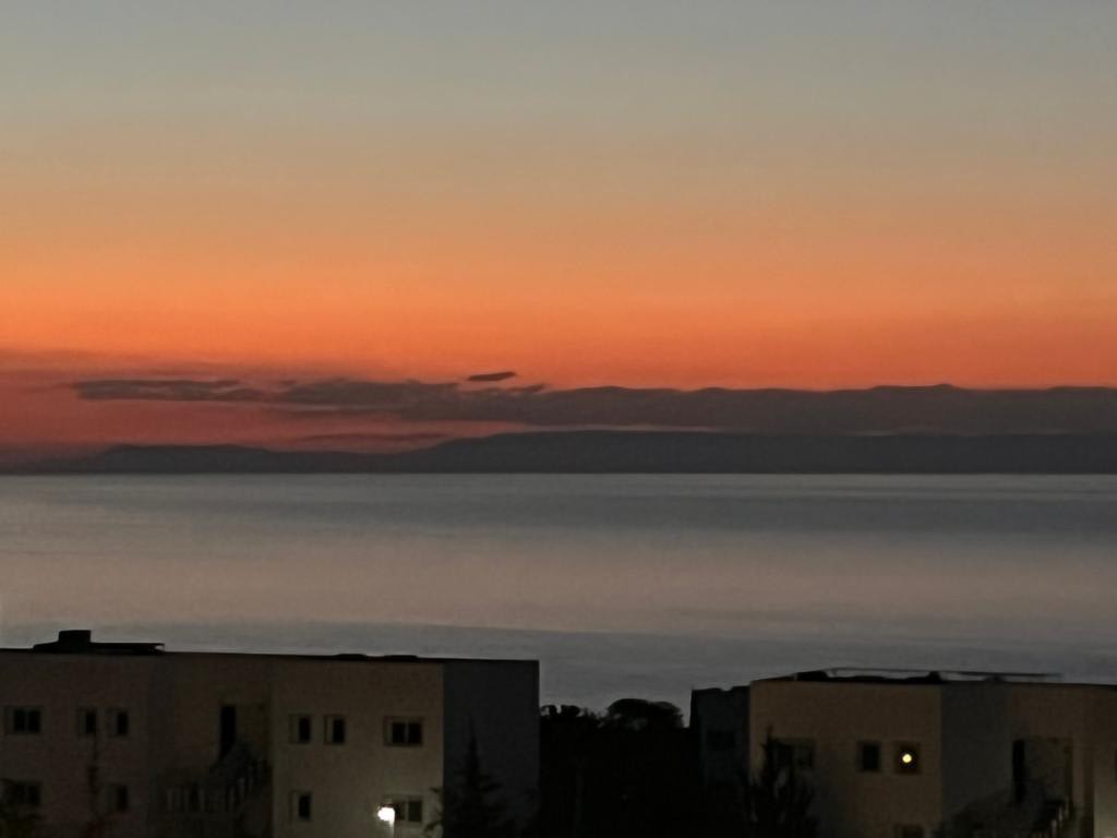 View 10