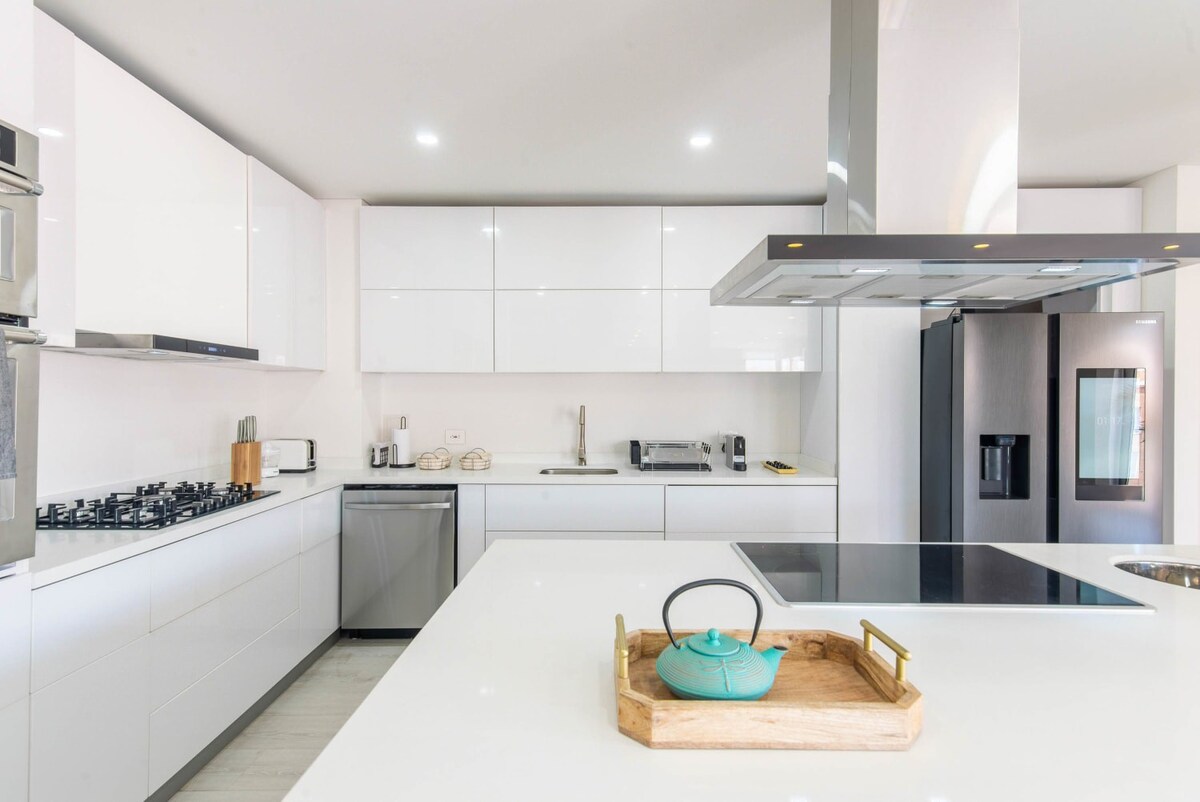 Cloud9|Up to 10 ppl Indoor Pool |The Sapphire interior 2