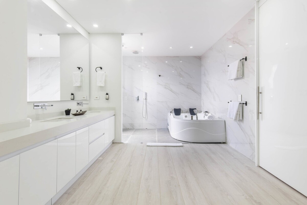 Cloud9|Up to 10 ppl Indoor Pool |The Sapphire interior 5