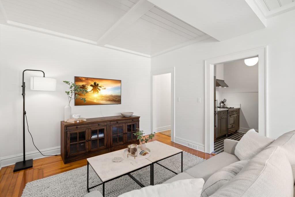 The Adaline #1 - Luxury Hyde Park Apt Near Bayshore 6