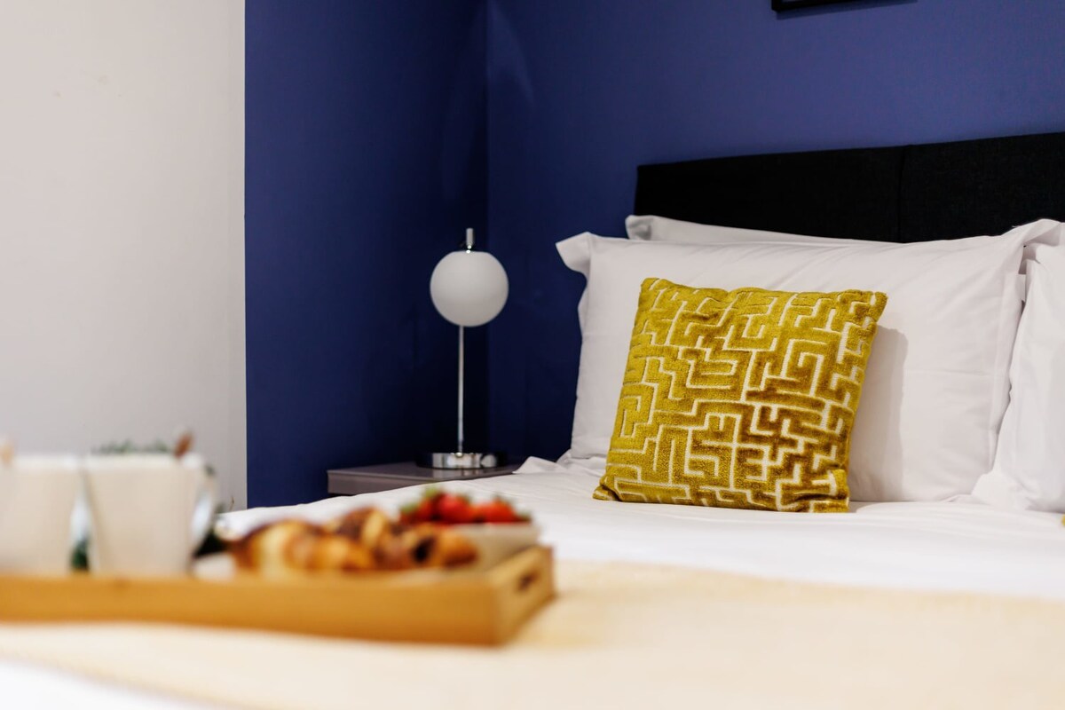 Comfy & Cosy 1-bed Apt w/ Free Parking & WiFi