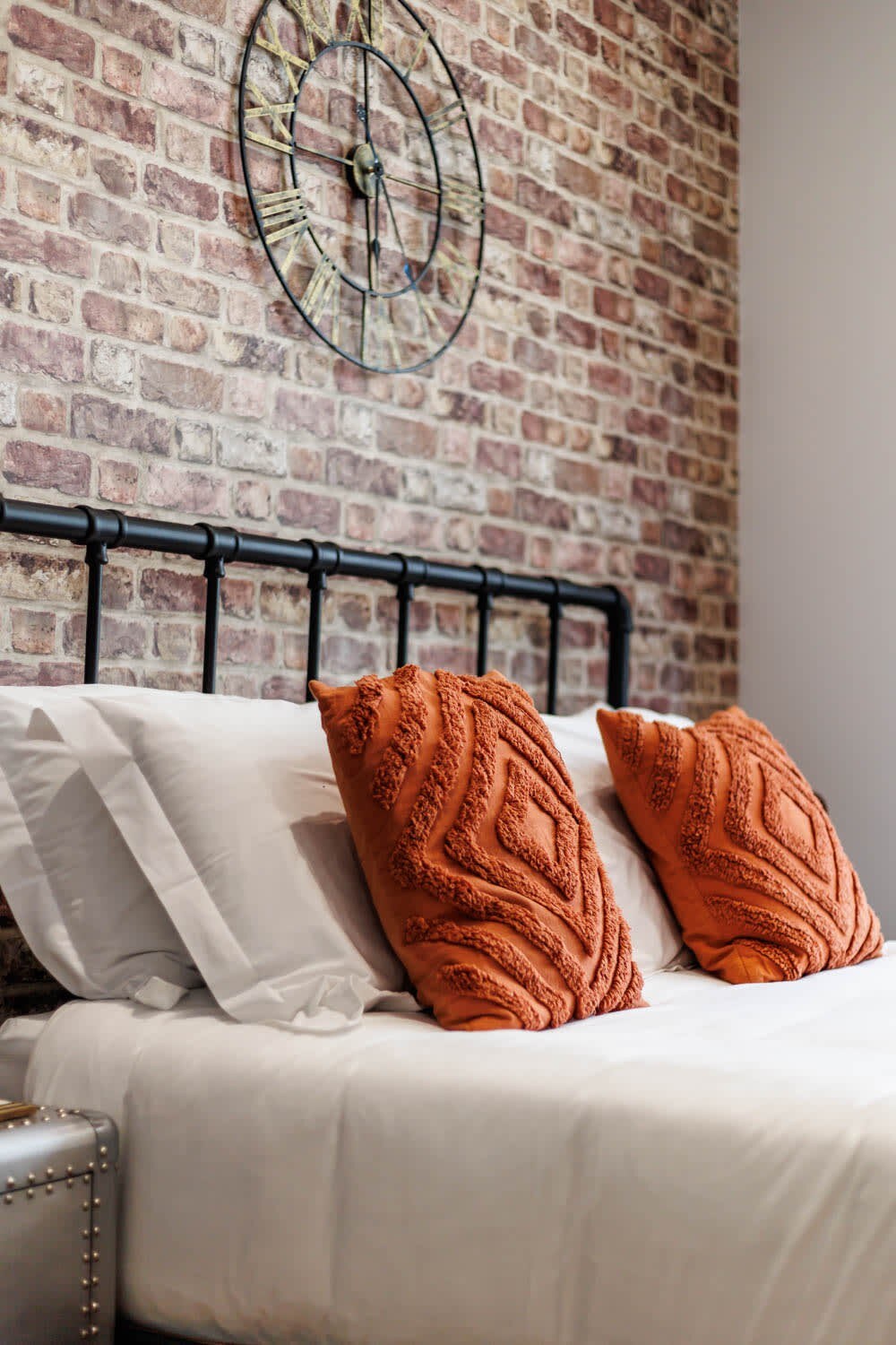 Cosy, Beautiful Studio Apt w/ Free Parking & Wi-Fi