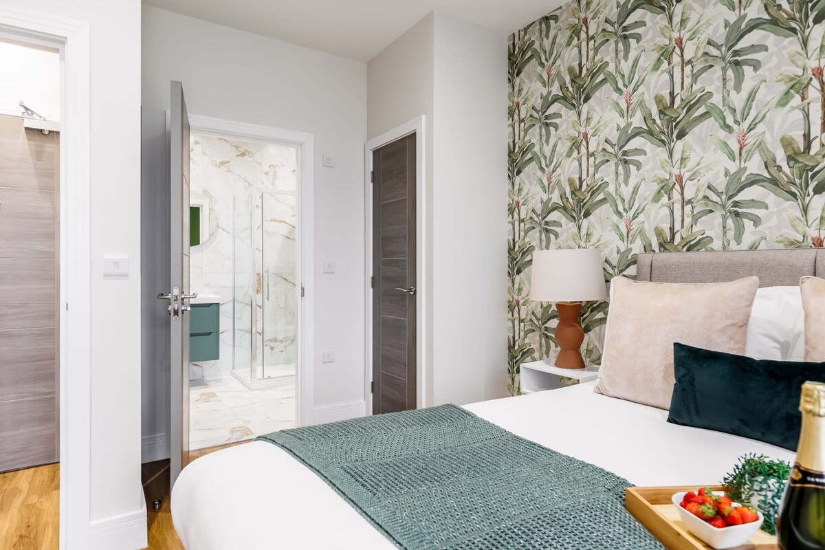 Beautiful, Bright 1-bed Apt w/ Free Parking & WiFi