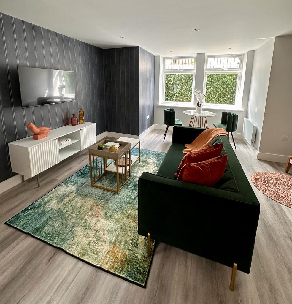 Spacious 1-bed Studio Apt w/ Free Parking & WiFi