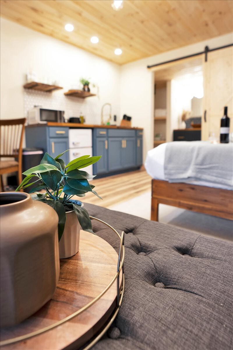 Modern Pocono Charmer | Firepits | Pet-Friendly