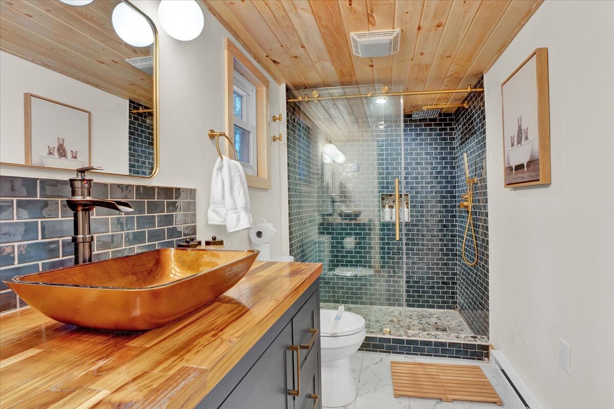 Modern Pocono Charmer | Firepits | Pet-Friendly