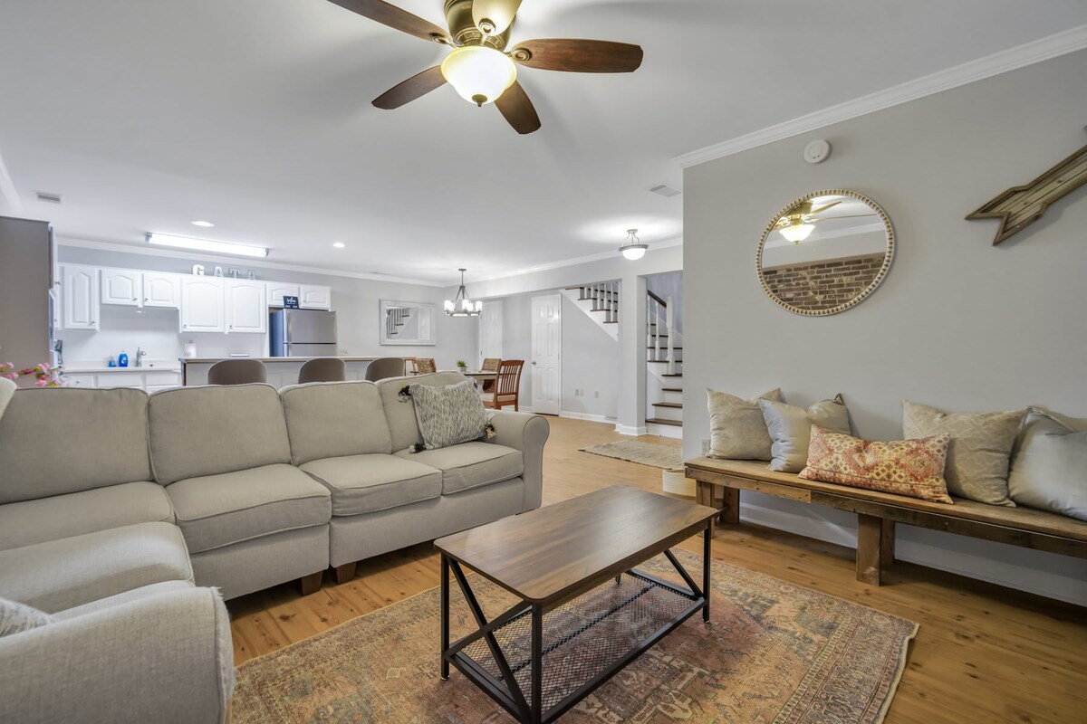 Freedom's Flight - The Post Lofts 2