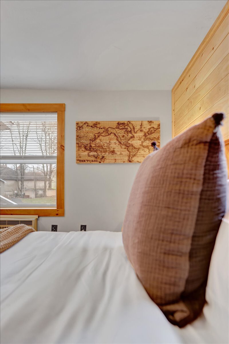 Elements Modern Cottage | Firepits | Pickleball