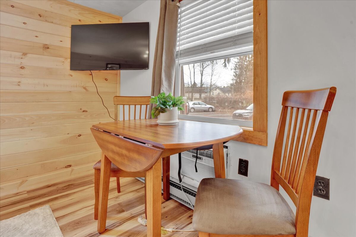 Elements Pocono Cabin | Pickleball | Firepits