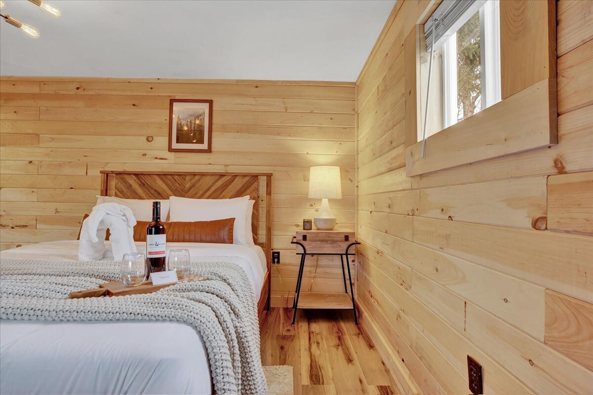 Elements Pocono Cabin | Pickleball | Firepits