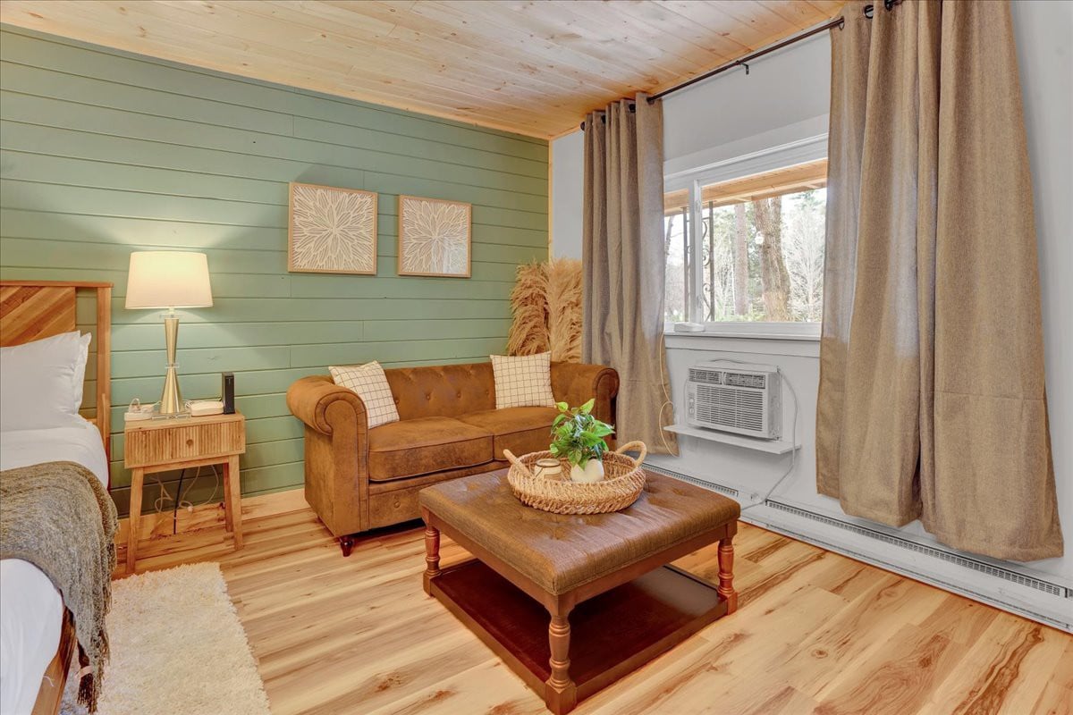 Elements Pocono Modern | Firepits | Pet Friendly