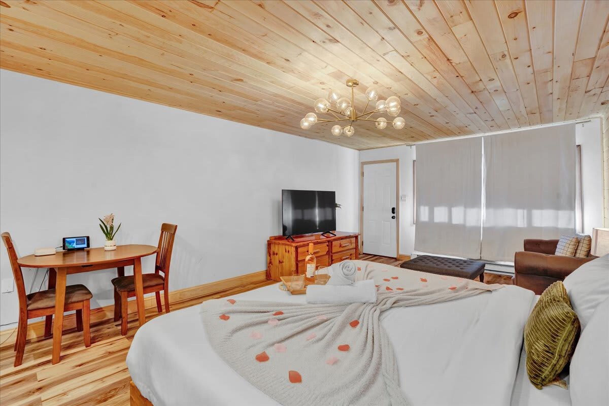 Pocono Modern in the Pines | Firepits