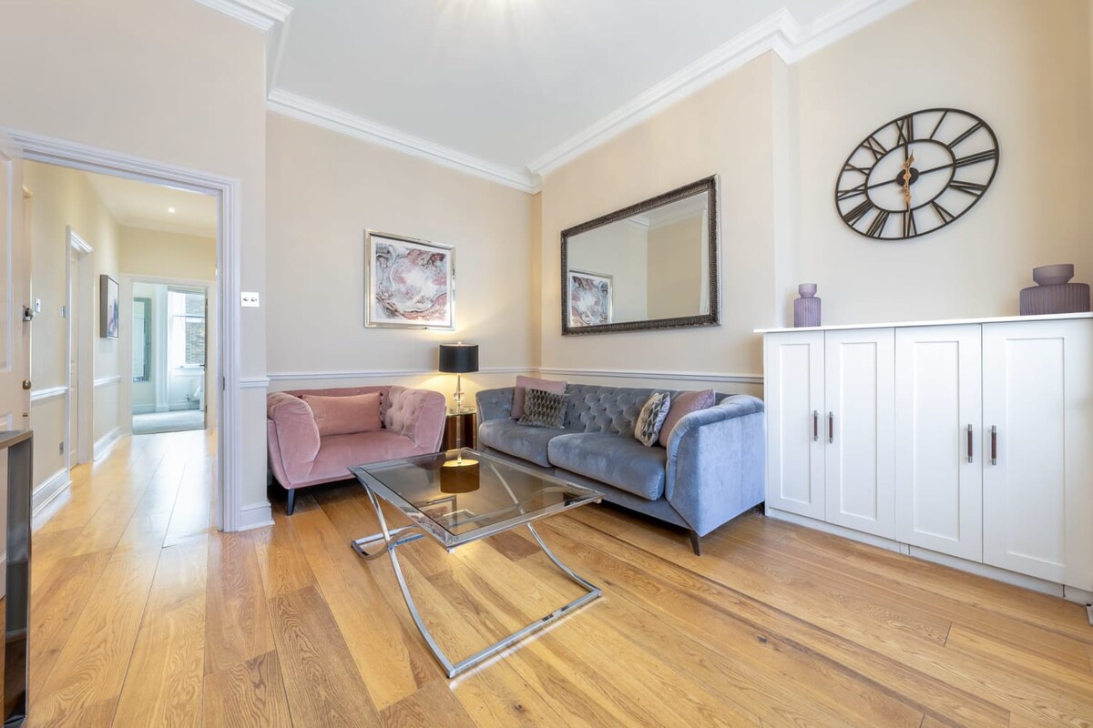 2B Apartment next to Park Lane in Hertford Street W1J 7SS - Property image 6 - VivreStays