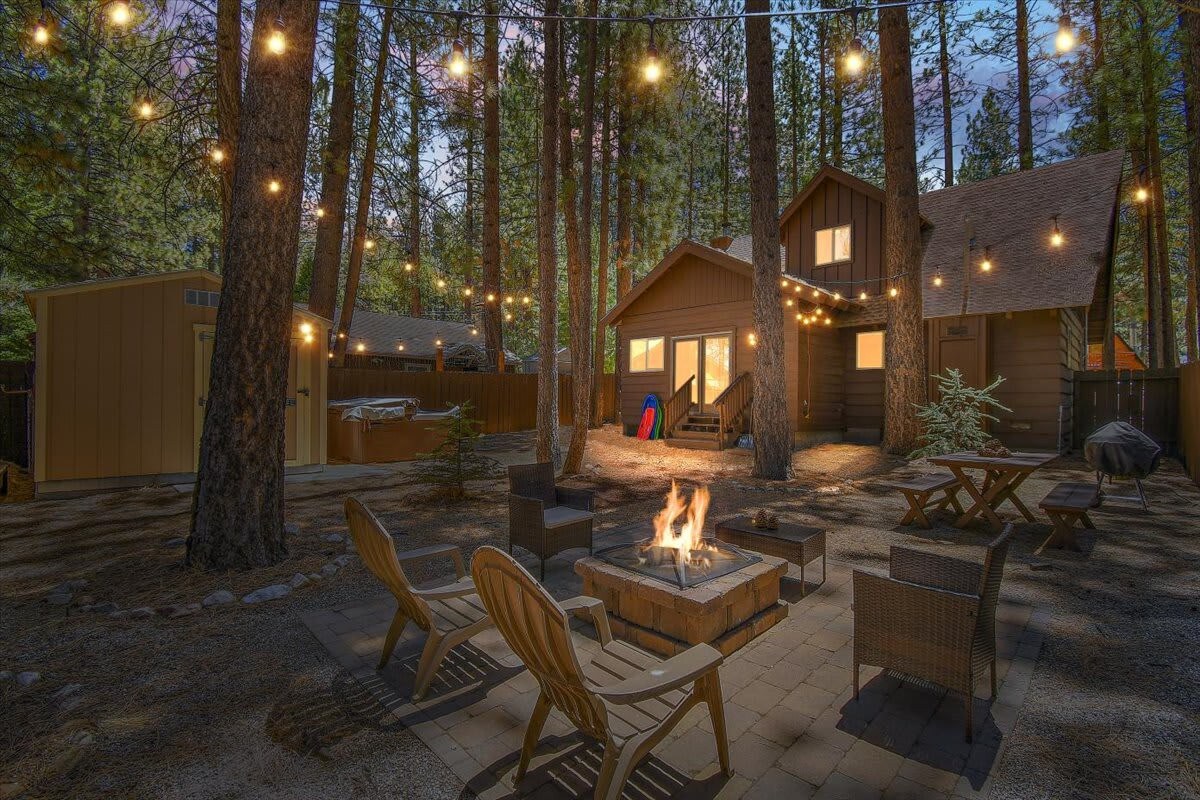 Log Spa Chalet at Bear Mountain