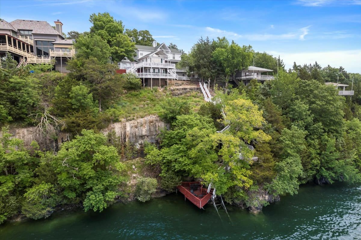 Lakeview Manor with Historic Charm and Serene Waters — Osage Beach, MO — vacation rental