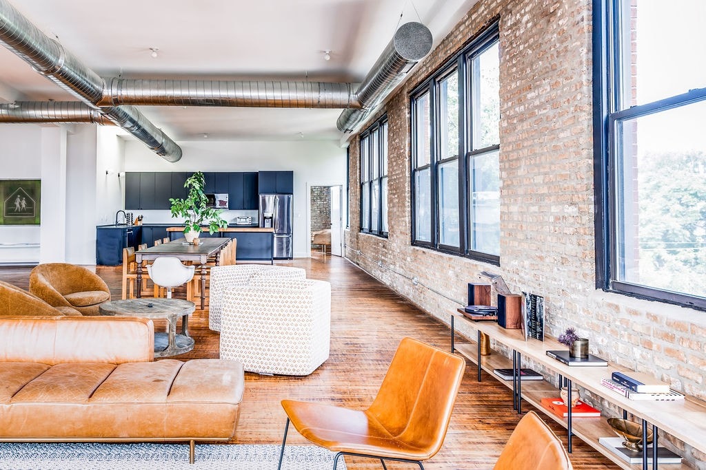 Luxury Designer Penthouse Loft | Sleeps 20 — Chicago, IL — vacation rental