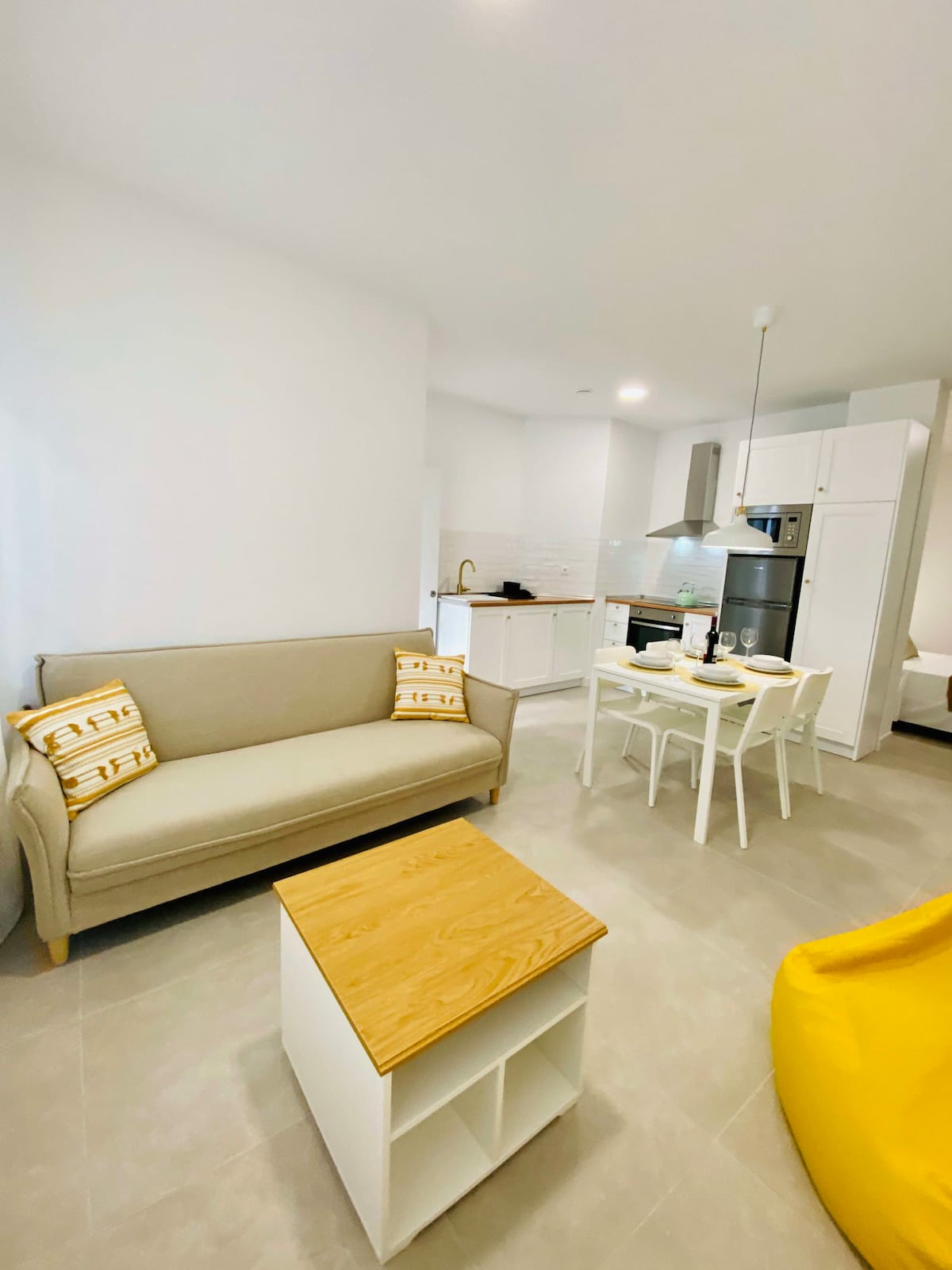 SHR047 Chic estudio en el centro de Nerja — Nerja, Andalucía — vacation rental