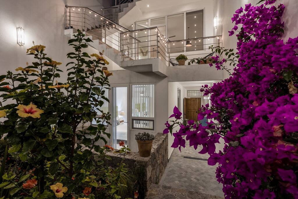 Casita Blanca, 1BR Modern Home w/ AC & Rooftop — San Miguel de Allende, Guanajuato — vacation rental