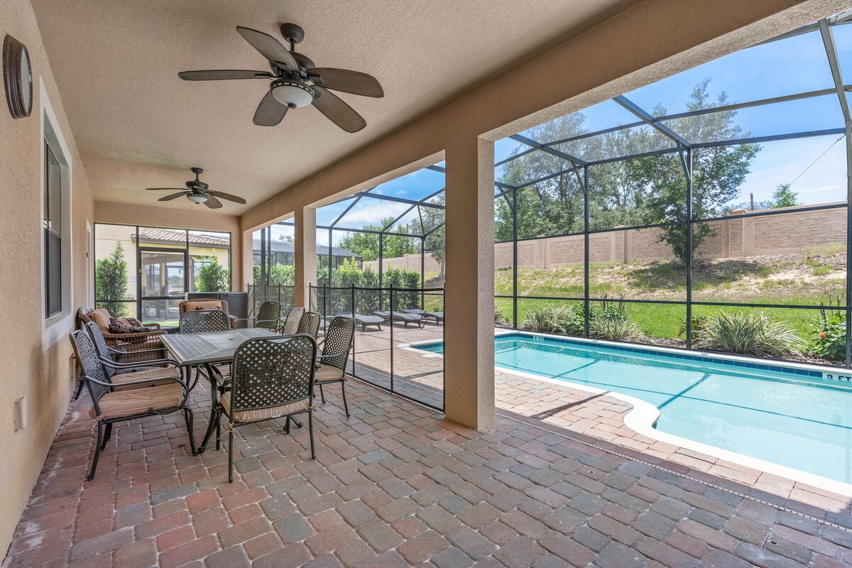 Sleeps 15! + Heated Pool+ Lazy River + Game room